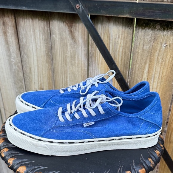 Vans Other - Vans Diamo Ni New Issue suede sneakers in Lapis Blue, size 11.5